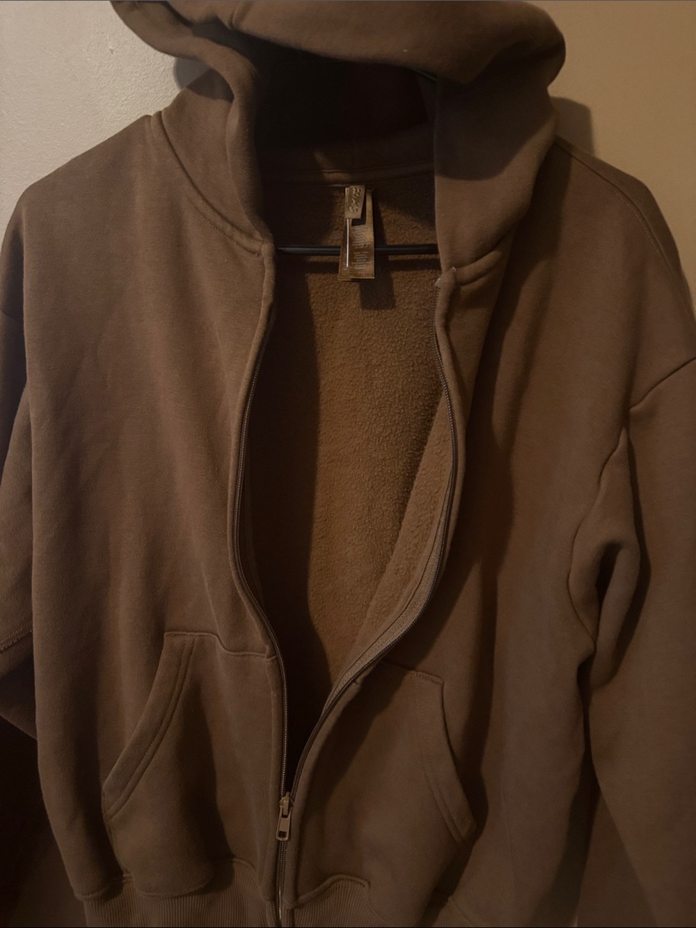 Skims zip up hoodie - Picture 4 of 6